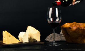 Degustazione vini e cibi locali